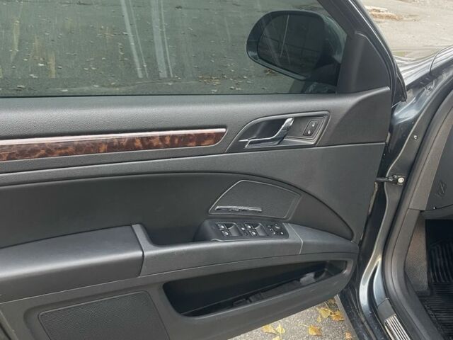 Серый Шкода Суперб, объемом двигателя 2 л и пробегом 258 тыс. км за 12499 $, фото 9 на Automoto.ua