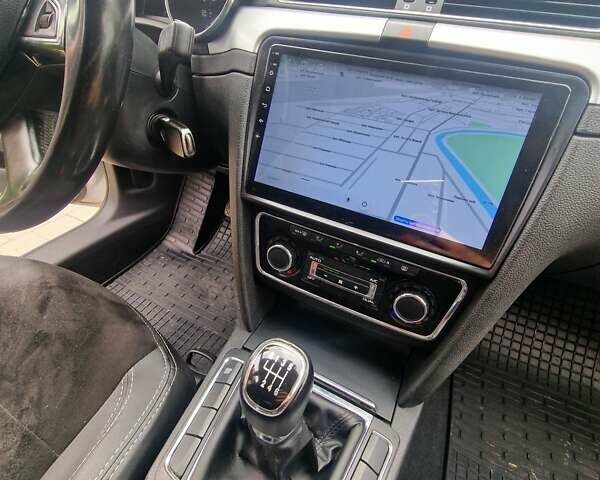 Серый Шкода Суперб, объемом двигателя 1.8 л и пробегом 173 тыс. км за 11400 $, фото 21 на Automoto.ua