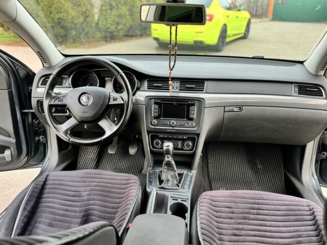 Сірий Шкода Суперб, об'ємом двигуна 1.6 л та пробігом 367 тис. км за 10600 $, фото 13 на Automoto.ua