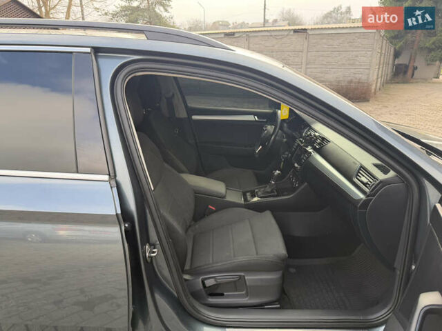 Сірий Шкода Суперб, об'ємом двигуна 2 л та пробігом 245 тис. км за 14900 $, фото 31 на Automoto.ua