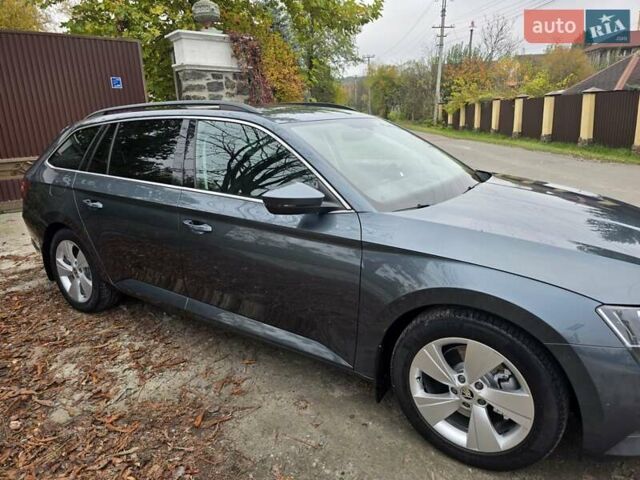 Серый Шкода Суперб, объемом двигателя 1.6 л и пробегом 262 тыс. км за 14000 $, фото 25 на Automoto.ua