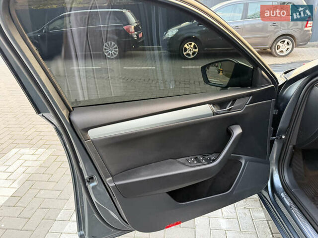 Серый Шкода Суперб, объемом двигателя 2 л и пробегом 245 тыс. км за 14700 $, фото 19 на Automoto.ua