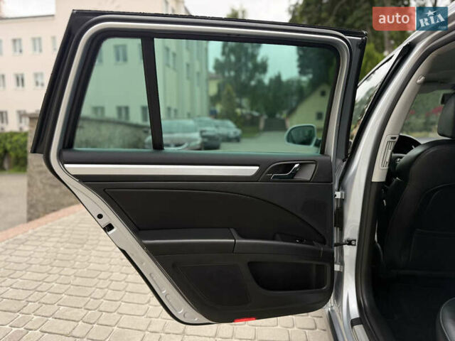 Серый Шкода Суперб, объемом двигателя 2 л и пробегом 207 тыс. км за 14900 $, фото 89 на Automoto.ua