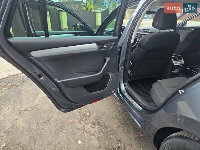 Серый Шкода Суперб, объемом двигателя 1.6 л и пробегом 262 тыс. км за 14000 $, фото 51 на Automoto.ua