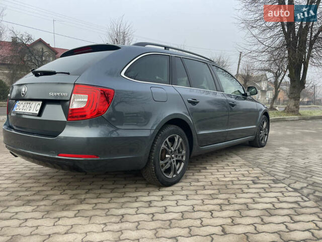 Серый Шкода Суперб, объемом двигателя 1.97 л и пробегом 157 тыс. км за 16000 $, фото 4 на Automoto.ua