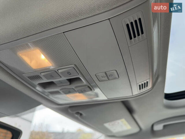 Шкода Суперб 2015 у Мукачеве на Automoto.ua Сірий Шкода Суперб, об'ємом двигуна 2 л та пробігом 247 тис. км за 14499 $, фото 22 на Automoto.ua