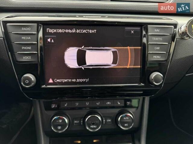 Серый Шкода Суперб, объемом двигателя 1.97 л и пробегом 250 тыс. км за 14400 $, фото 7 на Automoto.ua