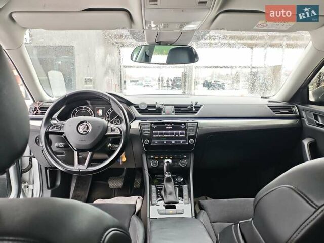 Сірий Шкода Суперб, об'ємом двигуна 1.97 л та пробігом 239 тис. км за 16000 $, фото 10 на Automoto.ua