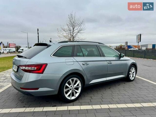 Серый Шкода Суперб, объемом двигателя 1.97 л и пробегом 250 тыс. км за 14400 $, фото 31 на Automoto.ua