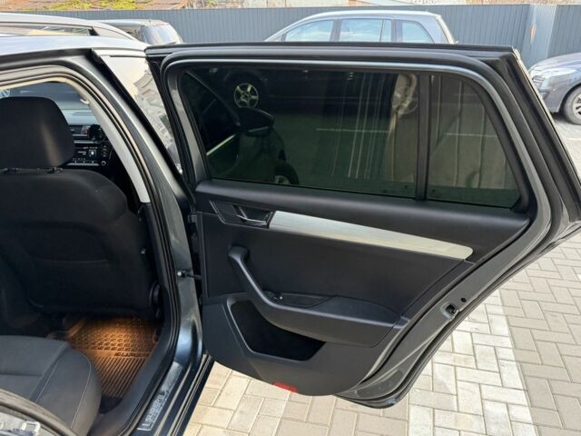 Серый Шкода Суперб, объемом двигателя 2 л и пробегом 245 тыс. км за 15000 $, фото 14 на Automoto.ua