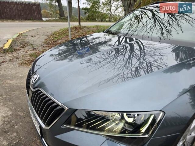 Серый Шкода Суперб, объемом двигателя 1.6 л и пробегом 262 тыс. км за 14000 $, фото 31 на Automoto.ua