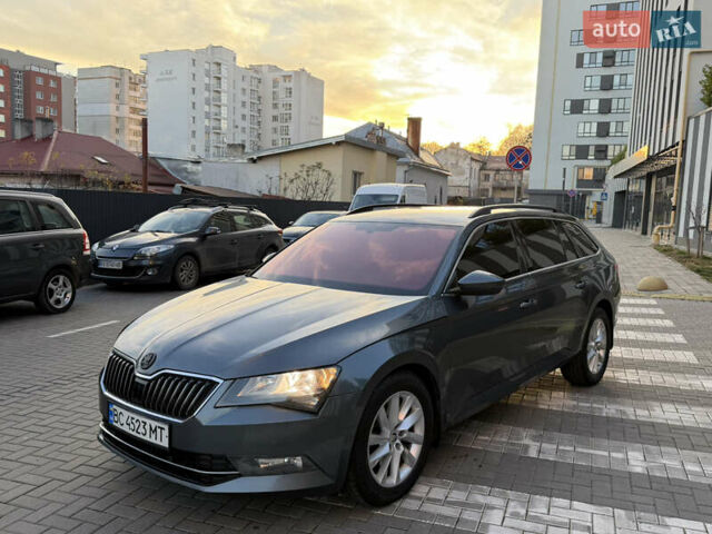 Серый Шкода Суперб, объемом двигателя 2 л и пробегом 245 тыс. км за 14700 $, фото 6 на Automoto.ua