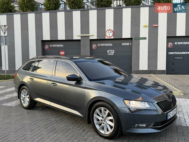 Серый Шкода Суперб, объемом двигателя 2 л и пробегом 245 тыс. км за 14700 $, фото 7 на Automoto.ua