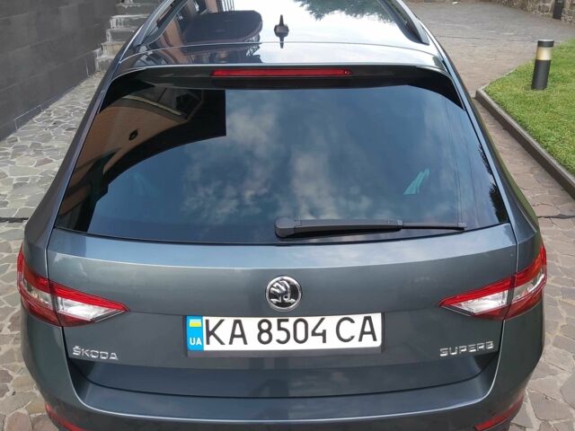 Сірий Шкода Суперб, об'ємом двигуна 1.6 л та пробігом 262 тис. км за 15900 $, фото 6 на Automoto.ua