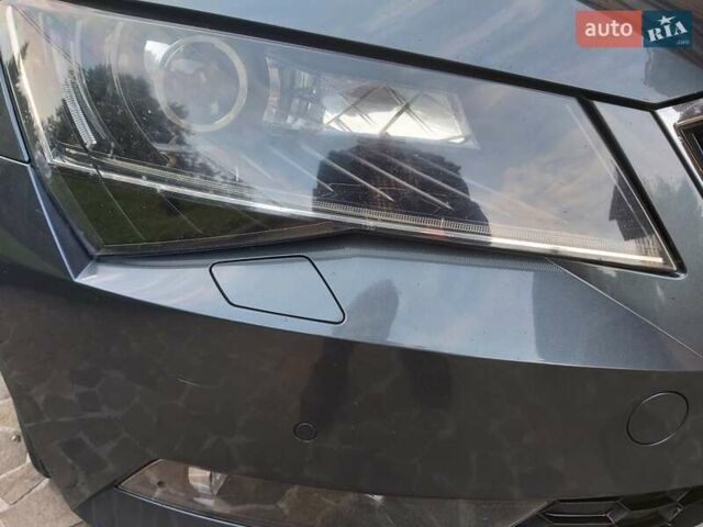 Серый Шкода Суперб, объемом двигателя 1.6 л и пробегом 262 тыс. км за 15900 $, фото 10 на Automoto.ua