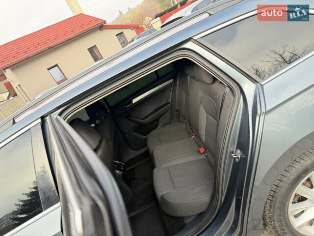 Сірий Шкода Суперб, об'ємом двигуна 2 л та пробігом 245 тис. км за 14700 $, фото 26 на Automoto.ua