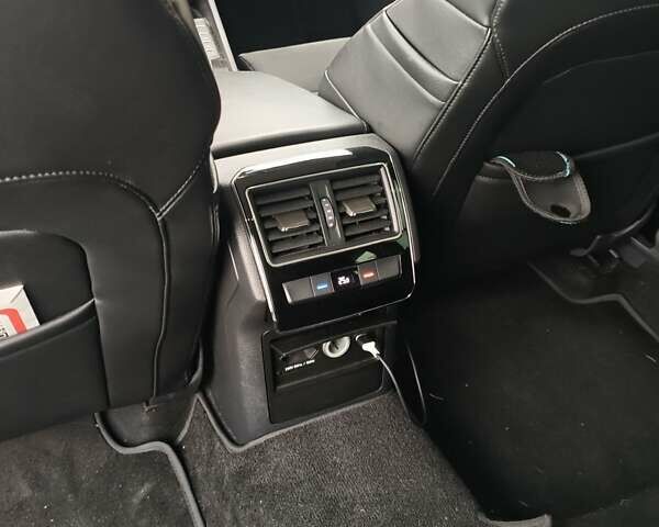 Сірий Шкода Суперб, об'ємом двигуна 1.97 л та пробігом 239 тис. км за 16000 $, фото 12 на Automoto.ua