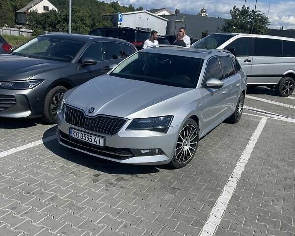 Шкода Суперб 2015 у Хусте на Automoto.ua Сірий Шкода Суперб, об'ємом двигуна 1.97 л та пробігом 350 тис. км за 15800 $, фото 1 на Automoto.ua