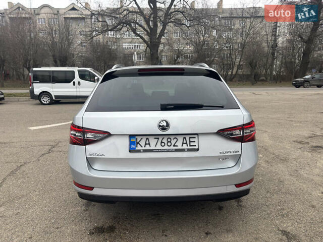 Серый Шкода Суперб, объемом двигателя 1.97 л и пробегом 260 тыс. км за 14600 $, фото 7 на Automoto.ua