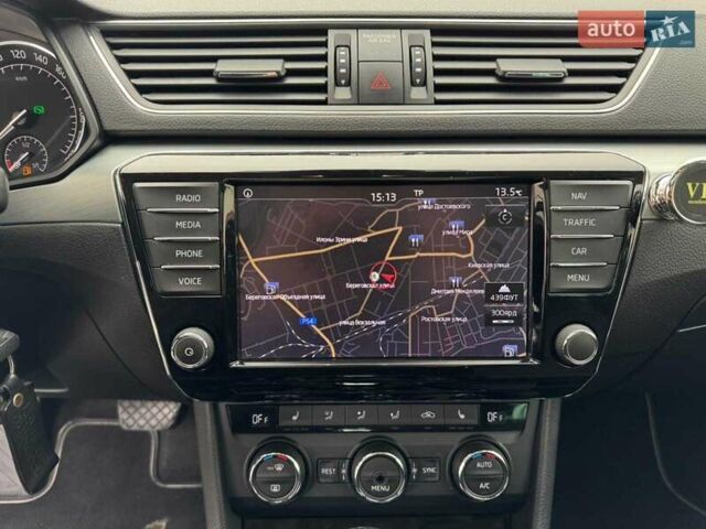 Серый Шкода Суперб, объемом двигателя 1.97 л и пробегом 250 тыс. км за 14400 $, фото 17 на Automoto.ua