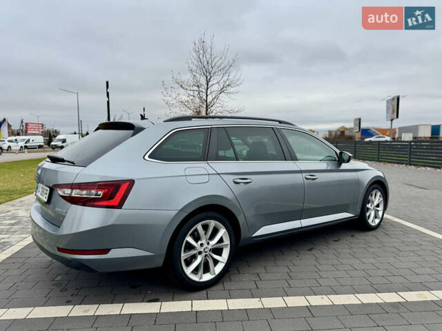 Шкода Суперб 2015 у Мукачеве на Automoto.ua Сірий Шкода Суперб, об'ємом двигуна 2 л та пробігом 247 тис. км за 14499 $, фото 6 на Automoto.ua