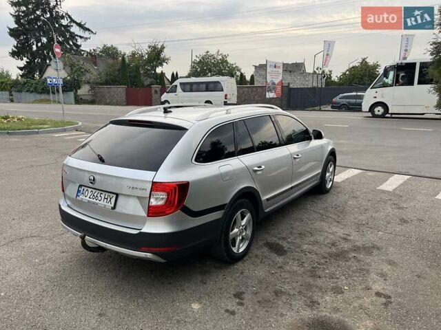 Сірий Шкода Суперб, об'ємом двигуна 2 л та пробігом 330 тис. км за 12200 $, фото 1 на Automoto.ua