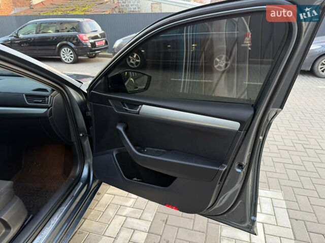 Серый Шкода Суперб, объемом двигателя 2 л и пробегом 245 тыс. км за 14700 $, фото 28 на Automoto.ua