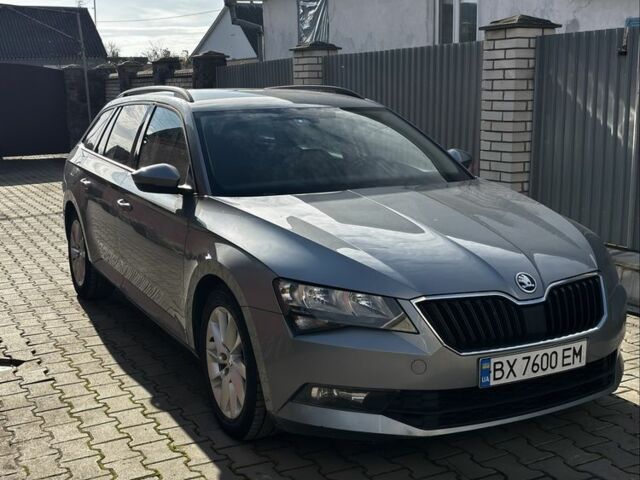 Серый Шкода Суперб, объемом двигателя 1.6 л и пробегом 210 тыс. км за 12880 $, фото 1 на Automoto.ua