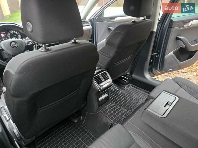 Серый Шкода Суперб, объемом двигателя 1.6 л и пробегом 262 тыс. км за 14000 $, фото 52 на Automoto.ua