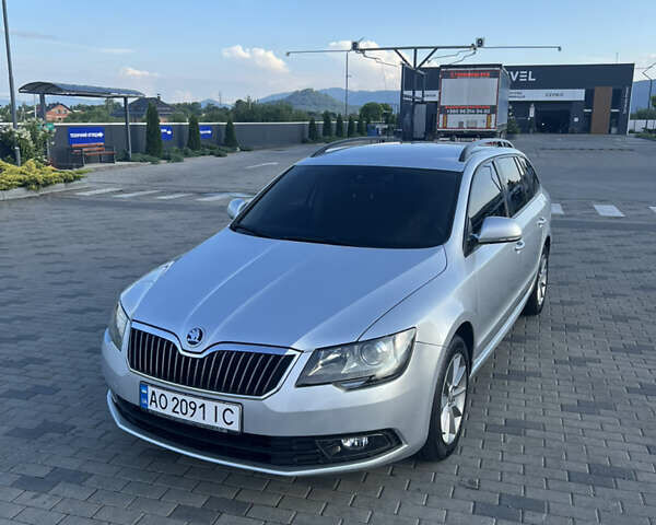 Серый Шкода Суперб, объемом двигателя 1.97 л и пробегом 260 тыс. км за 11700 $, фото 3 на Automoto.ua