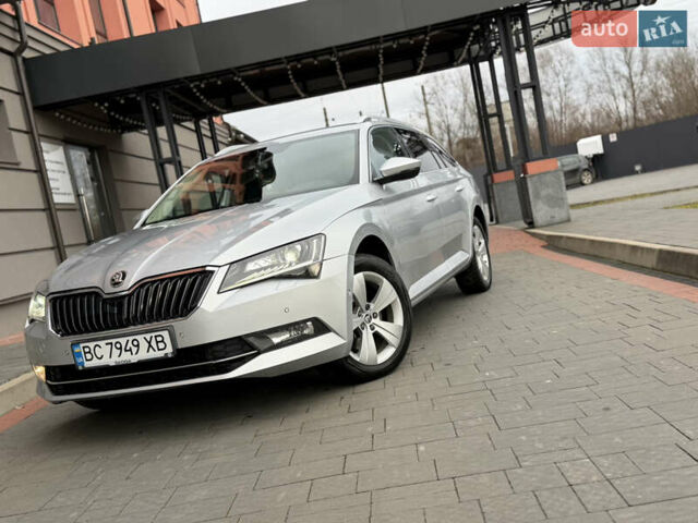 Сірий Шкода Суперб, об'ємом двигуна 1.97 л та пробігом 261 тис. км за 17999 $, фото 5 на Automoto.ua