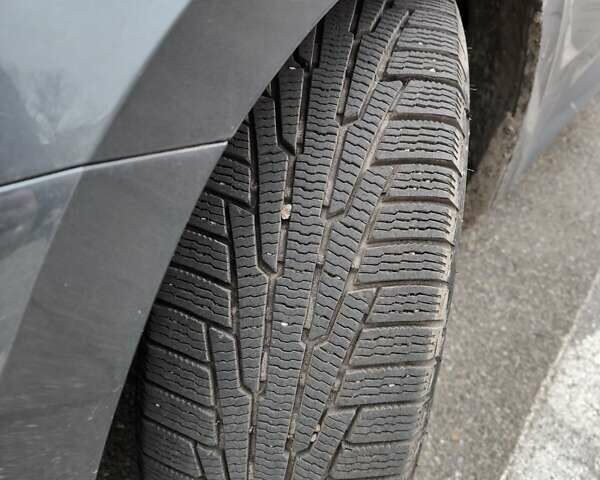 Серый Шкода Суперб, объемом двигателя 1.6 л и пробегом 260 тыс. км за 14500 $, фото 19 на Automoto.ua