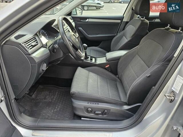 Сірий Шкода Суперб, об'ємом двигуна 1.8 л та пробігом 119 тис. км за 15999 $, фото 35 на Automoto.ua