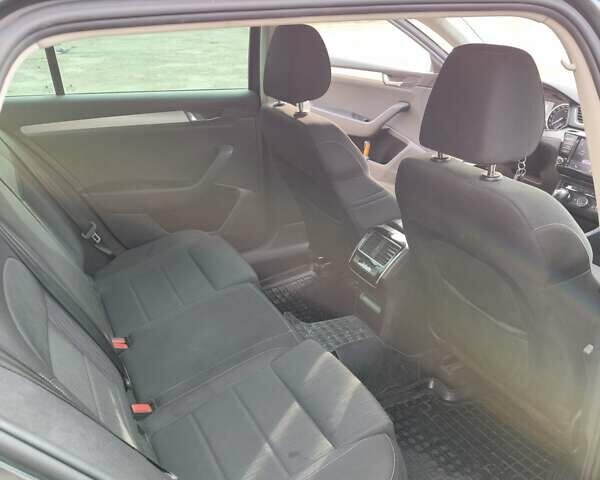 Серый Шкода Суперб, объемом двигателя 1.6 л и пробегом 260 тыс. км за 13500 $, фото 19 на Automoto.ua