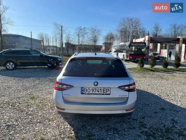 Серый Шкода Суперб, объемом двигателя 1.97 л и пробегом 192 тыс. км за 21800 $, фото 5 на Automoto.ua