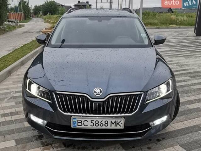 Сірий Шкода Суперб, об'ємом двигуна 2 л та пробігом 330 тис. км за 15700 $, фото 8 на Automoto.ua