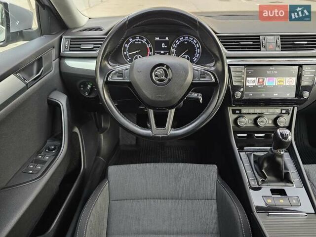 Сірий Шкода Суперб, об'ємом двигуна 1.8 л та пробігом 119 тис. км за 15999 $, фото 39 на Automoto.ua