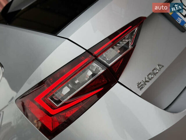 Сірий Шкода Суперб, об'ємом двигуна 1.97 л та пробігом 261 тис. км за 17999 $, фото 11 на Automoto.ua