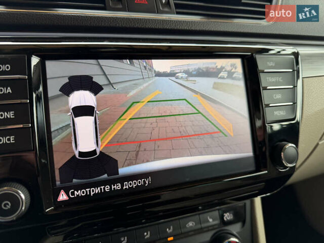 Сірий Шкода Суперб, об'ємом двигуна 1.97 л та пробігом 261 тис. км за 17999 $, фото 52 на Automoto.ua