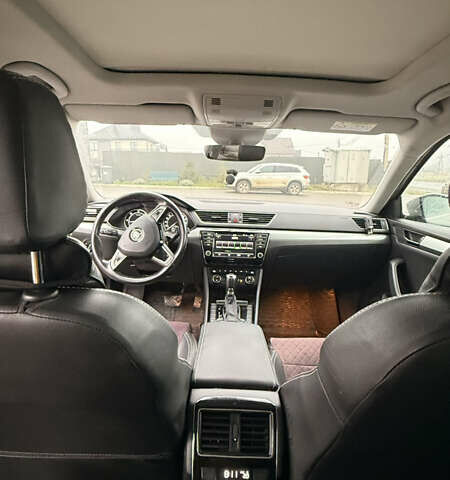 Серый Шкода Суперб, объемом двигателя 2 л и пробегом 270 тыс. км за 13800 $, фото 11 на Automoto.ua