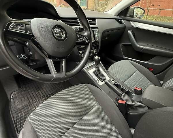 Серый Шкода Суперб, объемом двигателя 1.97 л и пробегом 253 тыс. км за 11900 $, фото 8 на Automoto.ua