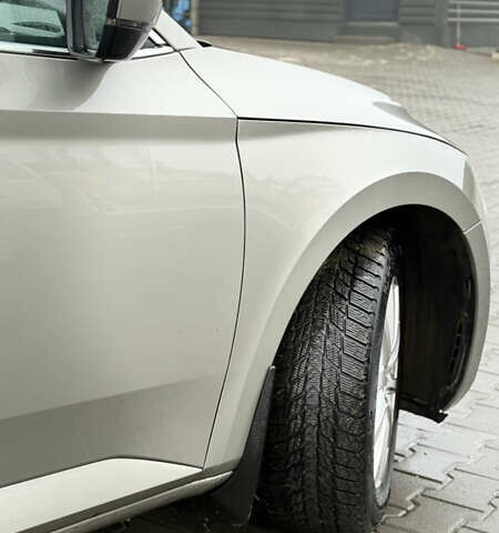 Серый Шкода Суперб, объемом двигателя 2 л и пробегом 270 тыс. км за 13800 $, фото 4 на Automoto.ua