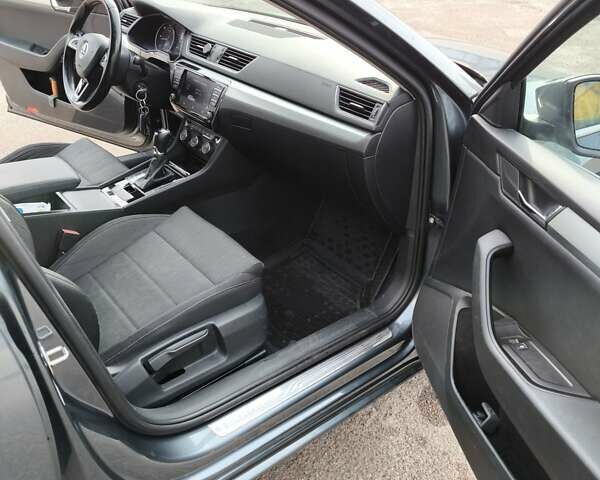 Серый Шкода Суперб, объемом двигателя 1.6 л и пробегом 260 тыс. км за 13500 $, фото 25 на Automoto.ua