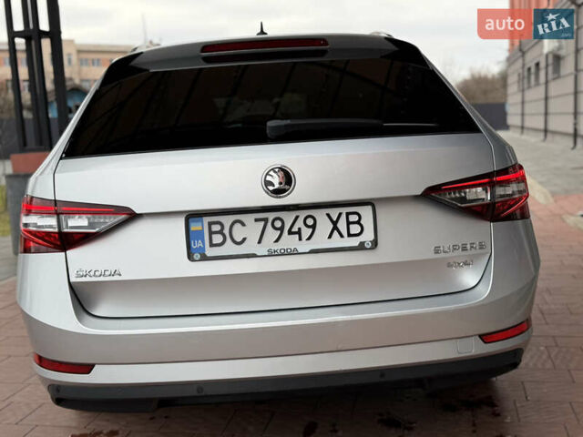 Сірий Шкода Суперб, об'ємом двигуна 1.97 л та пробігом 261 тис. км за 17999 $, фото 22 на Automoto.ua