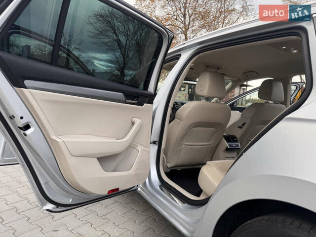 Шкода Суперб 2016 в Дрогобыче на Automoto.ua Серый Шкода Суперб, объемом двигателя 1.98 л и пробегом 250 тыс. км за 17150 $, фото 29 на Automoto.ua