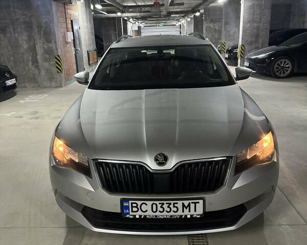 Серый Шкода Суперб, объемом двигателя 1.6 л и пробегом 218 тыс. км за 15300 $, фото 7 на Automoto.ua