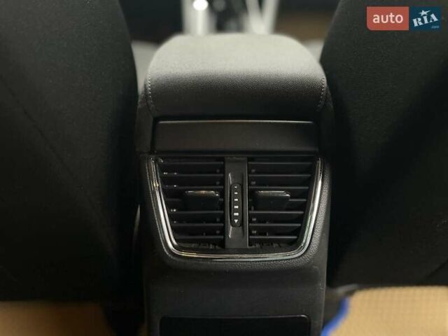 Серый Шкода Суперб, объемом двигателя 1.6 л и пробегом 273 тыс. км за 10900 $, фото 21 на Automoto.ua