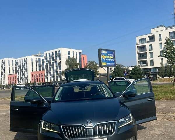 Серый Шкода Суперб, объемом двигателя 1.97 л и пробегом 212 тыс. км за 16900 $, фото 5 на Automoto.ua