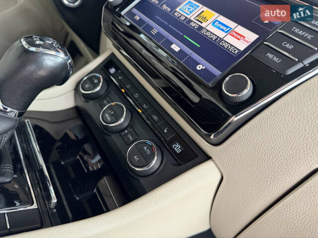 Сірий Шкода Суперб, об'ємом двигуна 1.97 л та пробігом 261 тис. км за 17999 $, фото 46 на Automoto.ua