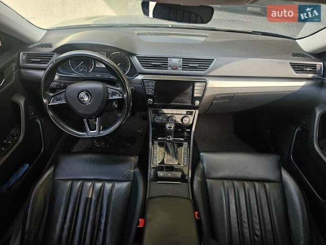 Серый Шкода Суперб, объемом двигателя 1.97 л и пробегом 260 тыс. км за 16550 $, фото 16 на Automoto.ua